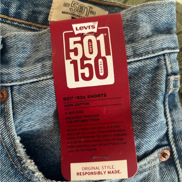 Levi’s Patchwork 501 90’s Shorts - Picture 2 of 4
